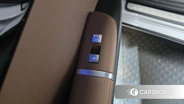 Hyundai Grandeur (GN7) id 3891698 из Кореи 10