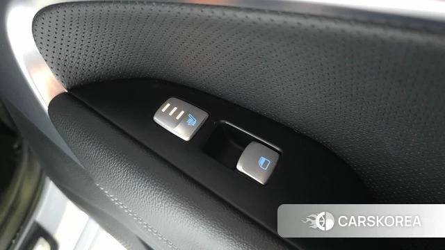 Genesis G70 id 4286334 из Кореи 10