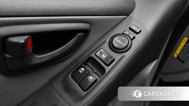 Hyundai The New Grand Starex id 3861749 из Кореи 10