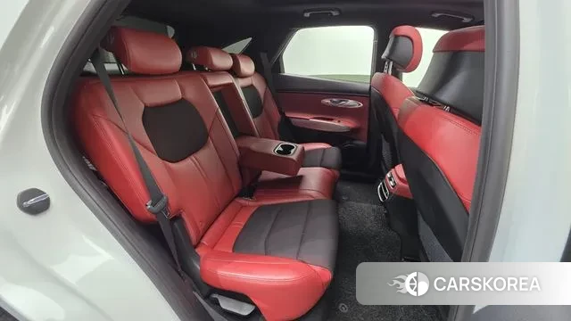 Genesis GV70 id 3306303 из Кореи 10