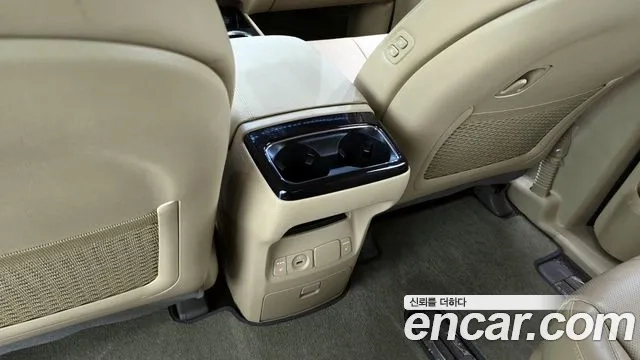 Kia The New Carnival id 2876603 из Кореи 10