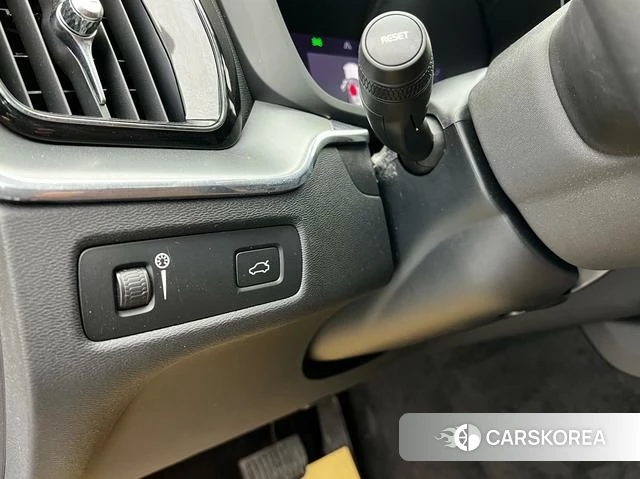 Volvo XC60 id 4208887 из Китая 10