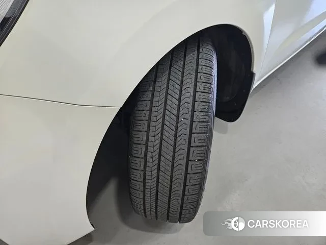 Kia The New Carnival id 3375136 из Кореи 10