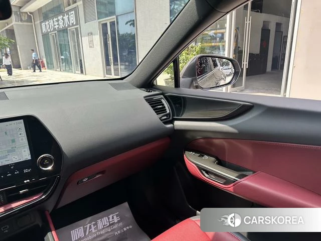 Lexus NX id 4394062 из Китая 10