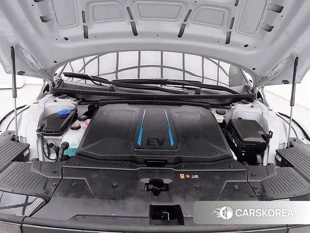 Hyundai Ionic 5 id 2999297 из Кореи 10