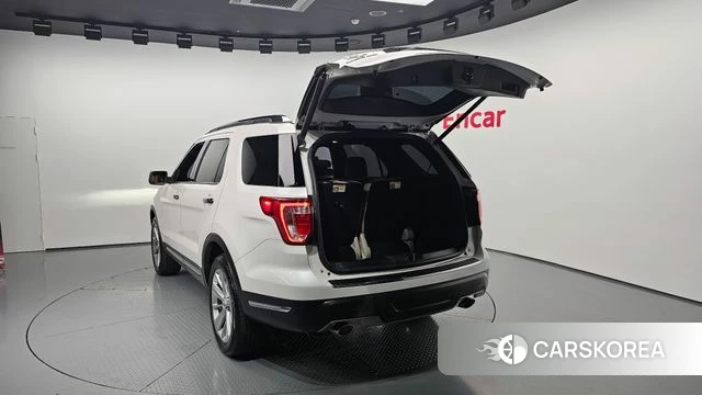 Ford Explorer id 3801268 из Кореи 10