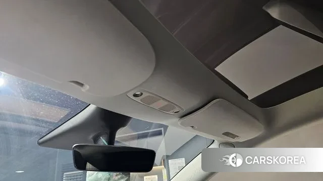 Tesla Model Y id 3012647 из Кореи 10