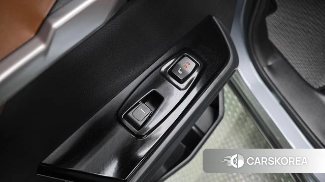 Ssangyong Torres id 3877276 из Кореи 10