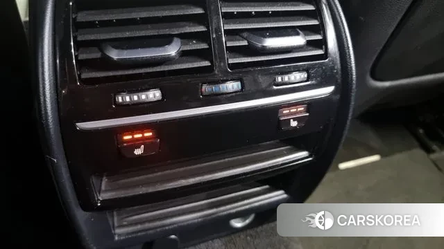 BMW 5 Series (G30) id 3055593 из Кореи 10