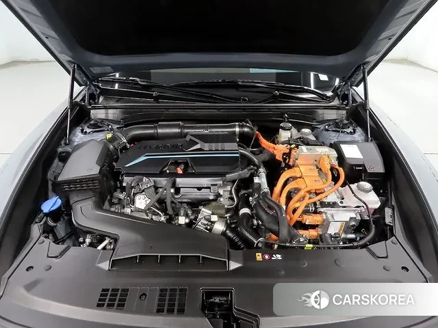 Hyundai Grandeur Hybrid (GN7) id 3502801 из Кореи 10