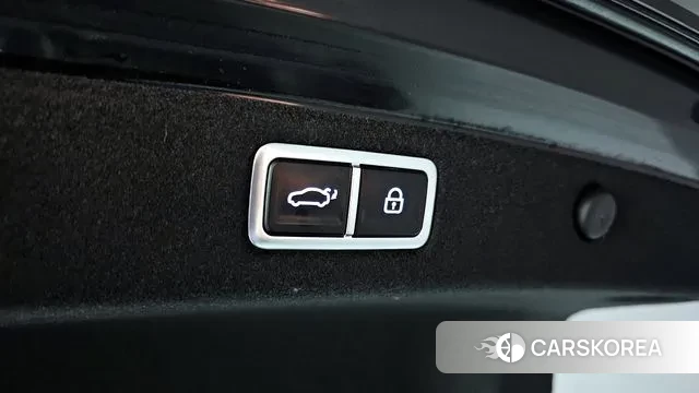 Hyundai Grandeur Hybrid (GN7) id 3507643 из Кореи 10