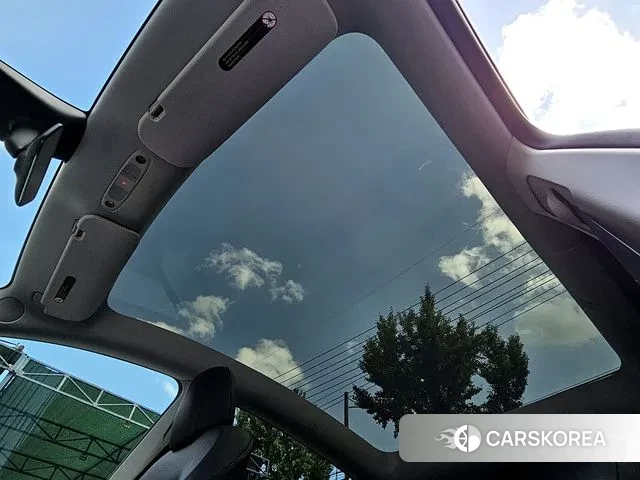 Tesla Model Y id 3273987 из Кореи 10