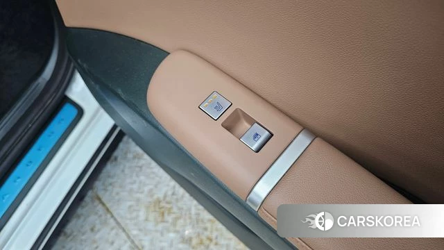 Hyundai Grandeur (GN7) id 3914913 из Кореи 10