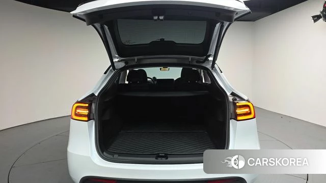 Tesla Model Y id 4488305 из Кореи 10