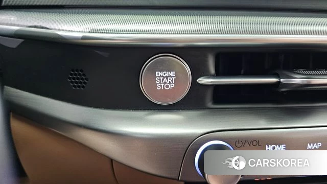 Hyundai Grandeur (GN7) id 4880496 из Кореи 10