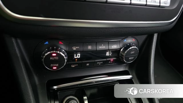 Mercedes-Benz GLA-Class X156 id 4390180 из Кореи 10