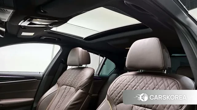 BMW 5 Series (G30) id 3770623 из Кореи 10