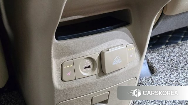 Kia The New Carnival id 4689398 из Кореи 10