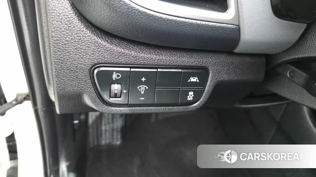 Kia Seltos id 4395772 из Кореи 10