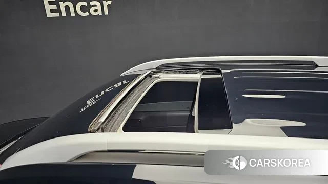 Hyundai Venue id 3122484 из Кореи 10