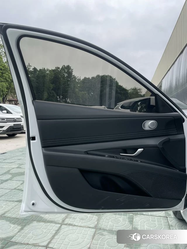Hyundai Elantra id 4301858 из Китая 10