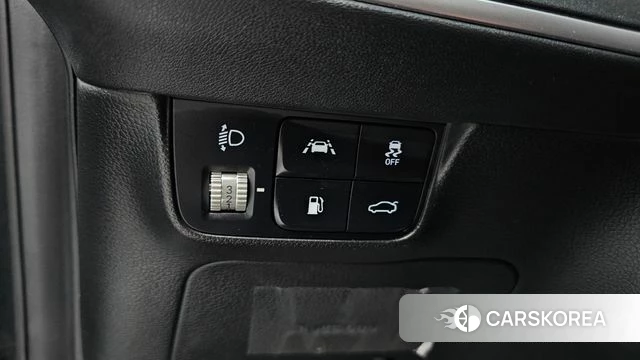 Hyundai The New Grandeur IG id 3923049 из Кореи 10