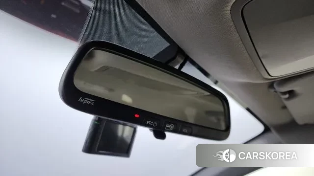 Kia Stonic id 3368616 из Кореи 10