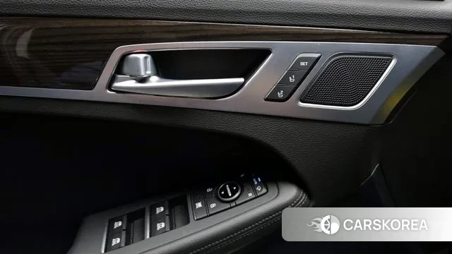 Genesis G80 id 3789574 из Кореи 10