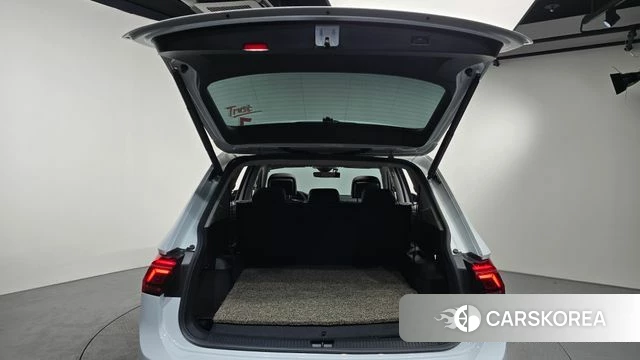 Volkswagen Tiguan Allspace id 4579614 из Кореи 10