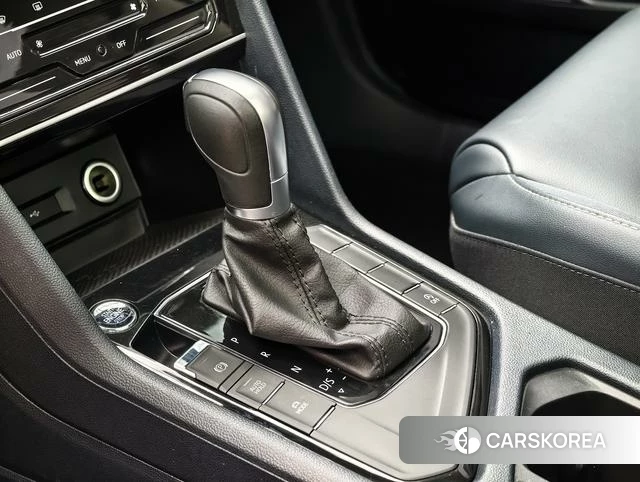 Volkswagen Tuyue id 4259026 из Китая 10