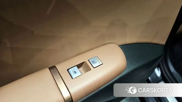 Hyundai Grandeur (GN7) id 3053268 из Кореи 10