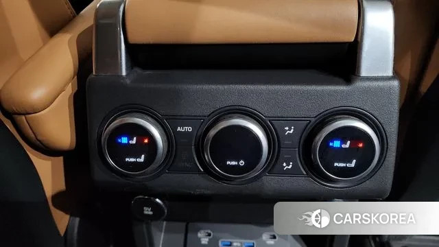 Land Rover Discovery 5 id 3773269 из Кореи 10