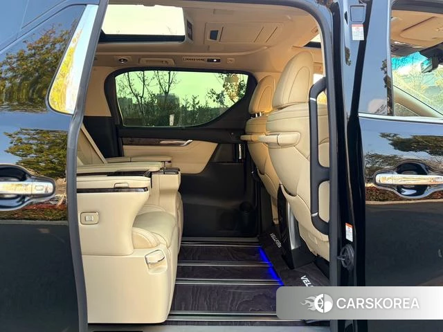 Toyota Wilfa id 4272911 из Китая 10
