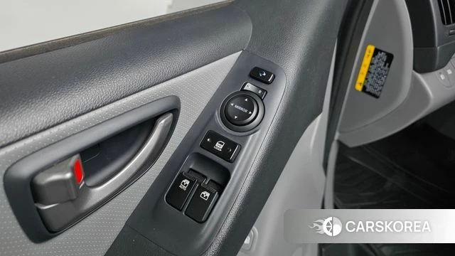 Hyundai The New Grand Starex id 4459497 из Кореи 10