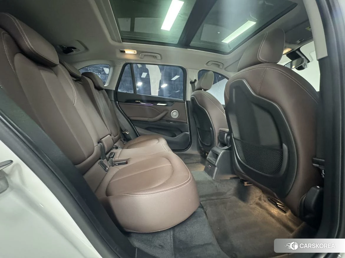 BMW X1 id 4513505 из Китая 10