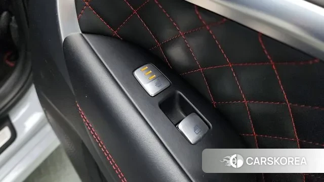 Genesis G70 id 3687257 из Кореи 10