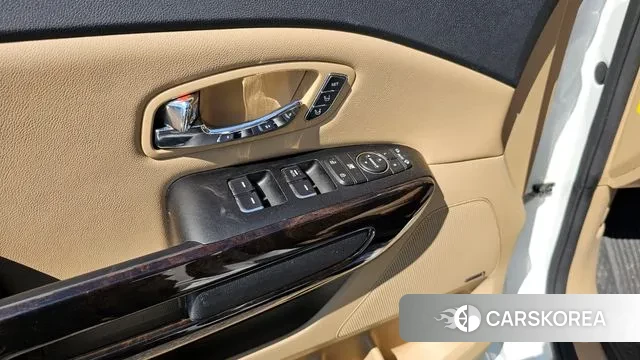 Kia The New Carnival id 2971389 из Кореи 10