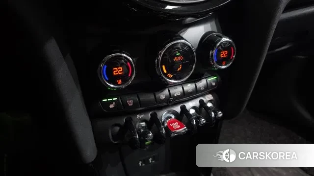 Mini Cooper S id 3692388 из Кореи 10