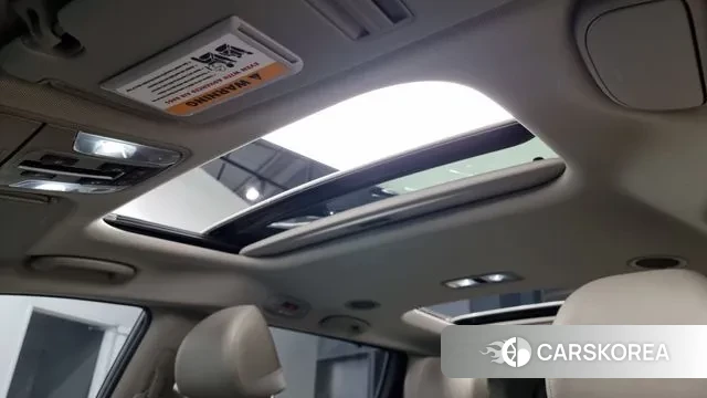 Kia The New Carnival id 3024660 из Кореи 10