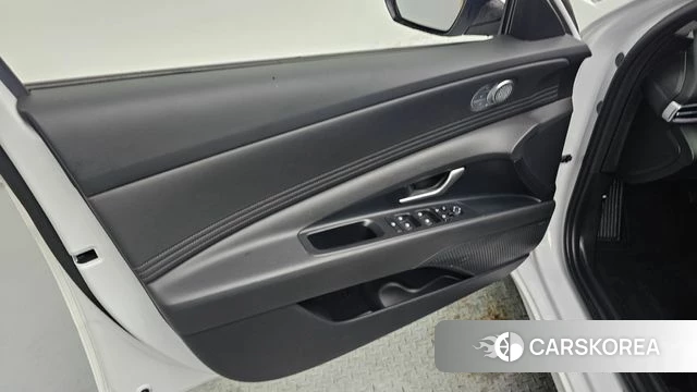 Hyundai The New Avante (CN7) id 4222965 из Кореи 10