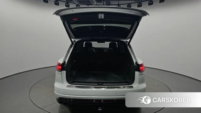 Volkswagen Touareg 3rd generation id 4708033 из Кореи 10