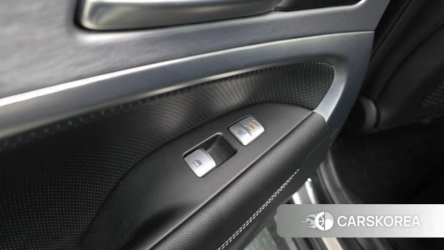 Genesis G70 id 3879779 из Кореи 10