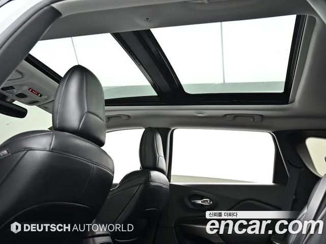 Jeep Cherokee (KL) id 2794191 из Кореи 10