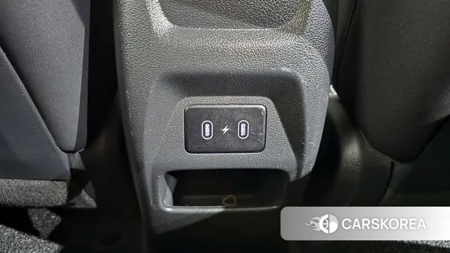 Hyundai Venue id 3467483 из Кореи 10