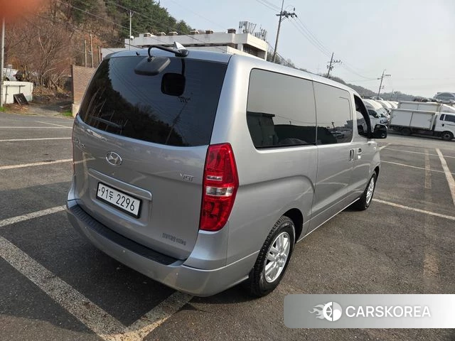Hyundai The New Grand Starex id 3852960 из Кореи 10