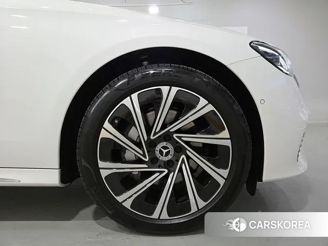 Mercedes-Benz E-Class W214 id 3109430 из Кореи 10