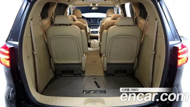 Kia The New Carnival id 2855372 из Кореи 10