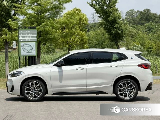 BMW X2 id 4333830 из Китая 10
