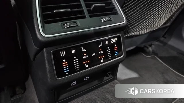 Audi A7 (4K) id 3640640 из Кореи 10