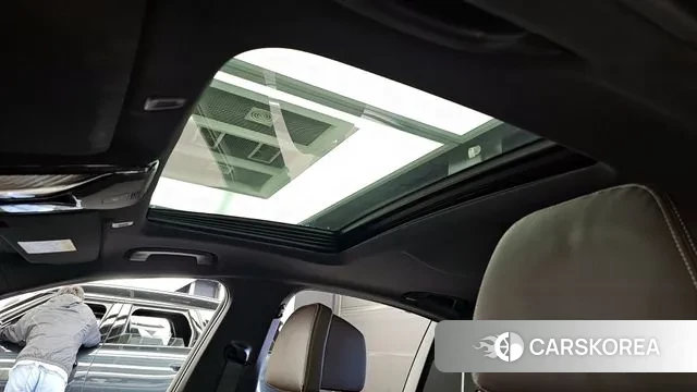 BMW 5 Series (G30) id 3246833 из Кореи 10